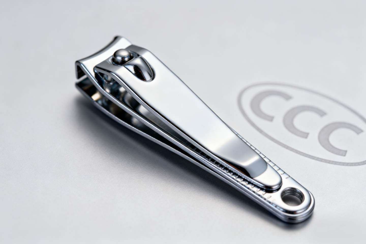 小指甲剪，大安全关：中国拟将指甲剪纳入强制性产品认证的深层意义---阳江指甲剪定制工厂